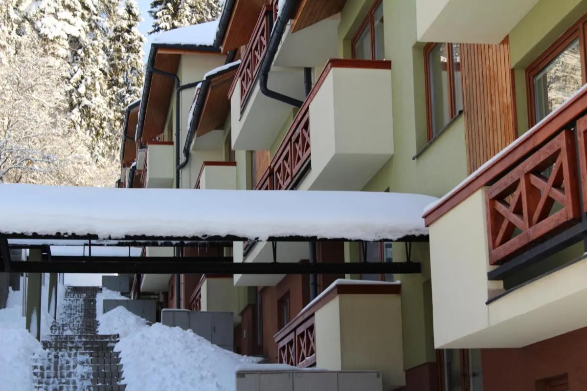 Image 6 of Pine Wood Apartment