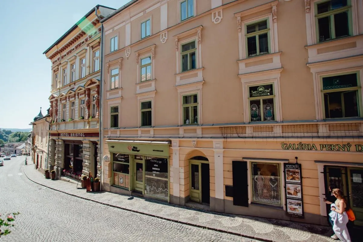 Image 2 of Priestranný apartmán Moja Marína® v srdci Štiavnice