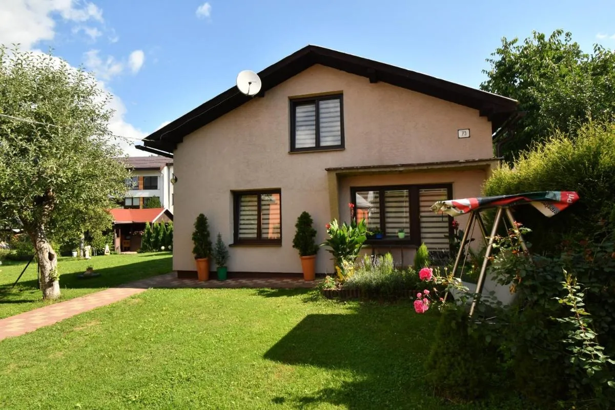 Image 3 of Privát Lujza