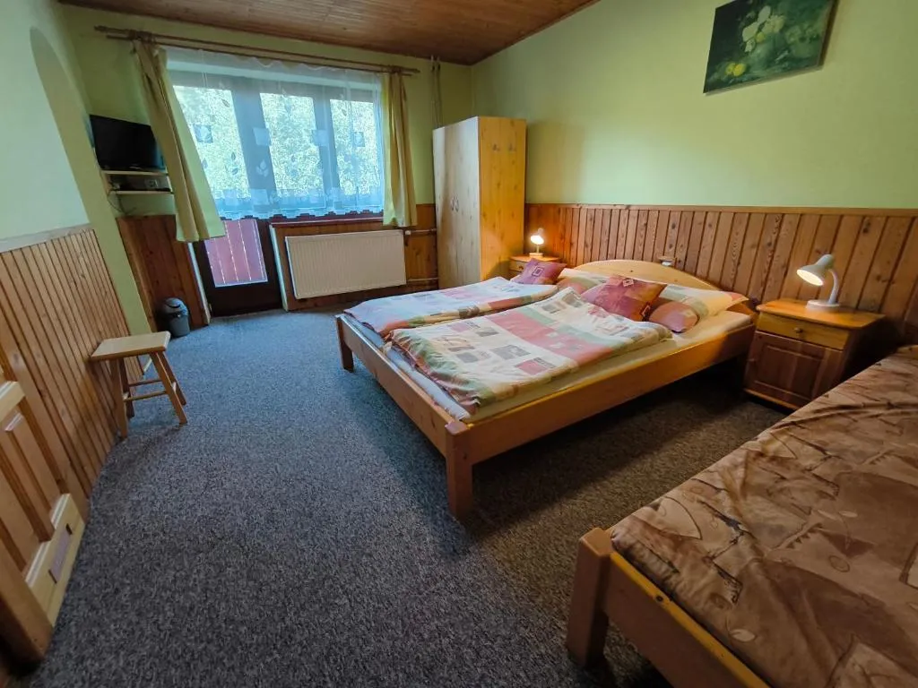 Image 1 of Privat U Milana Hlavná 316