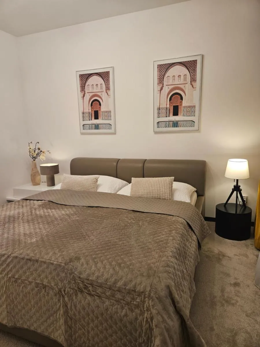 Image 4 of ROSE LUXURY APARTMENT & 24h self check-in with private parking