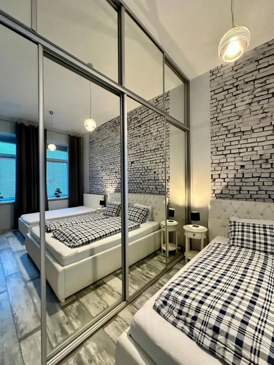 Image 4 of Royal City Centre Apartment