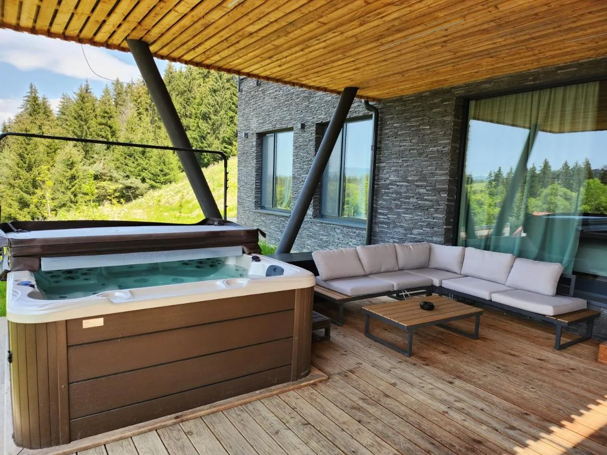 Image 3 of SKRI Chalets