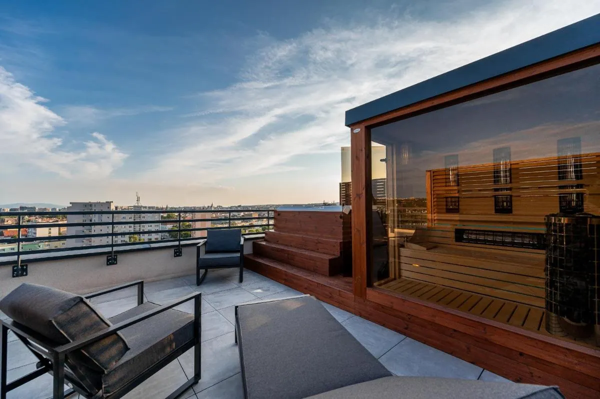 Image 2 of SkyLuxe Old Town Penthouse