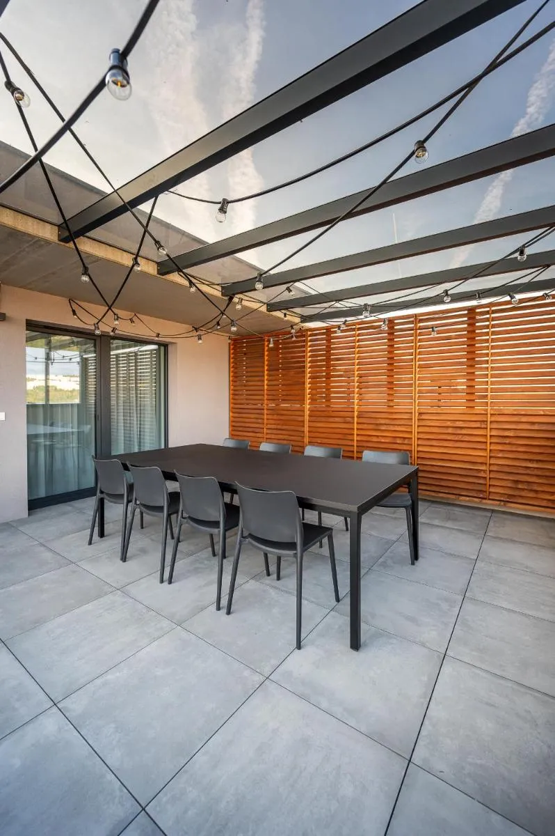 Image 7 of SkyLuxe Old Town Penthouse