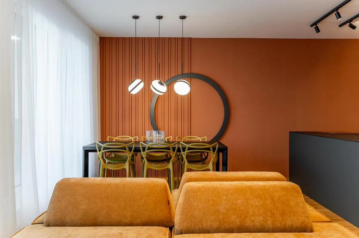 Image 3 of SkyLuxe Old Town Penthouse