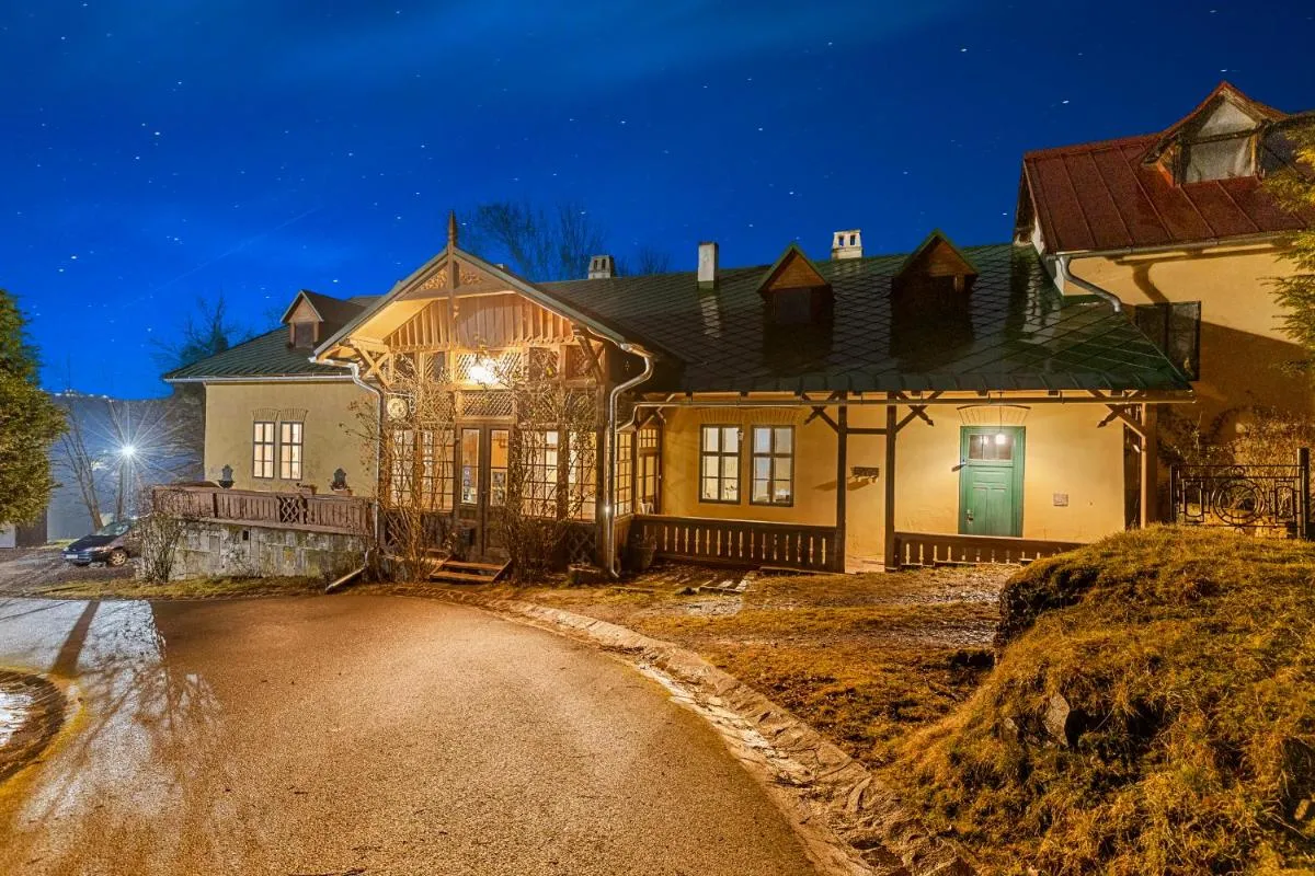 Image 2 of Soví Dom- historické apartmány z 19 storočia, 4km od Banskej Štiavnice