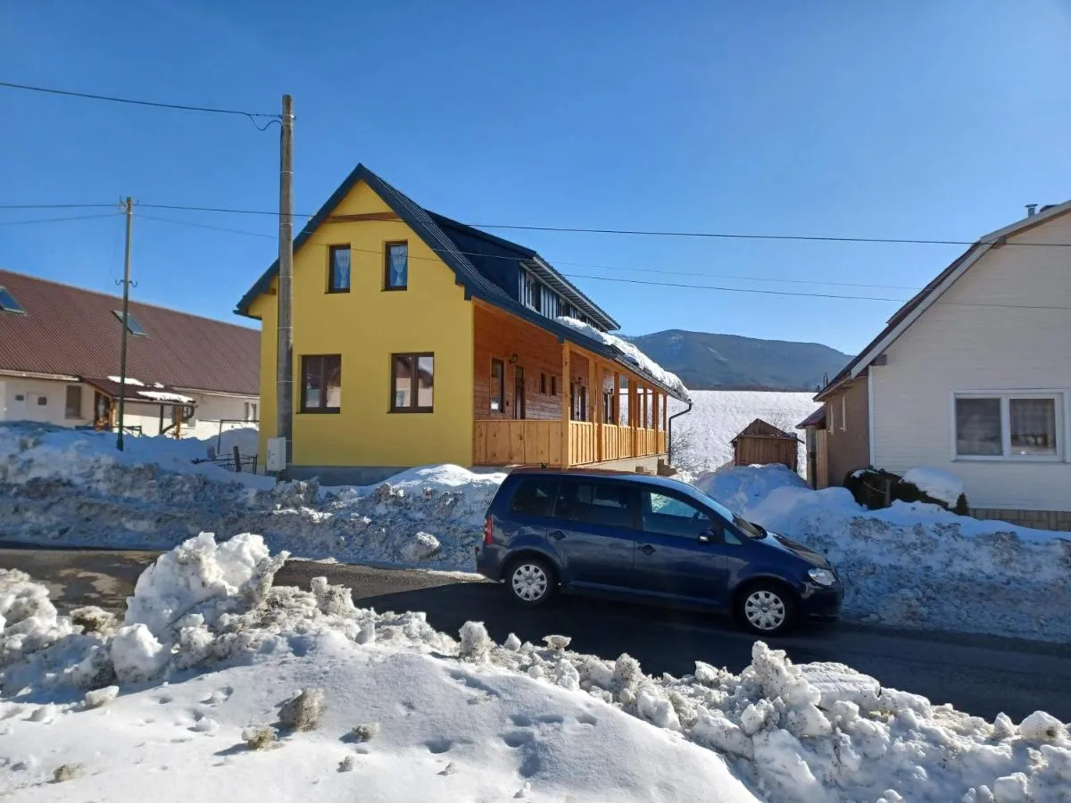 Image 3 of Turistický apartmánový domček Runina 11