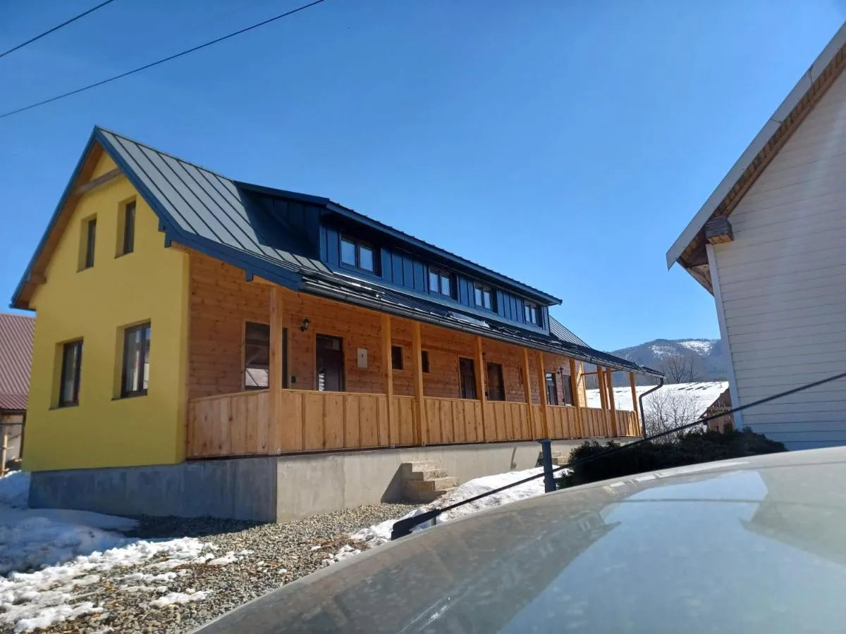 Image 2 of Turistický apartmánový domček Runina 11