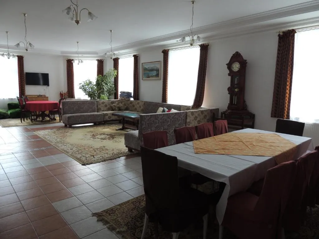 Image 1 of Vila Demanova