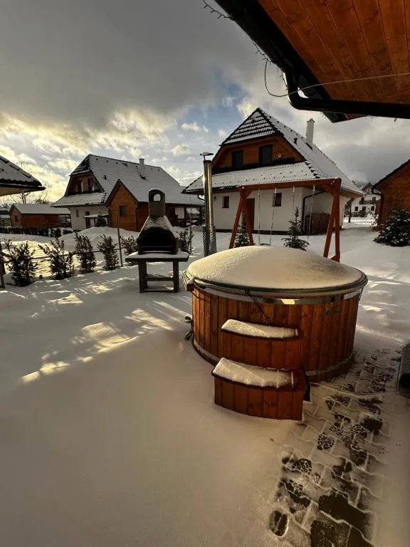 Image 1 of Vila Svistovka