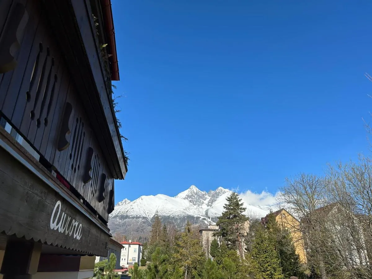 Image 2 of Vilka Aurora