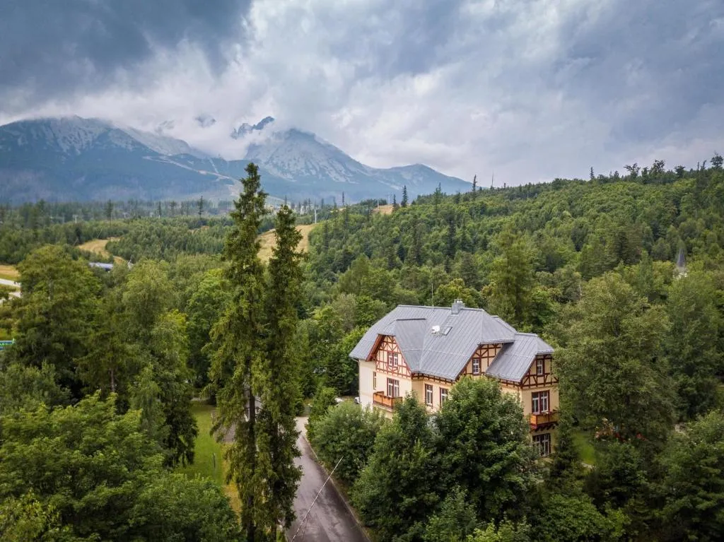 Image 1 of Villa Meribel
