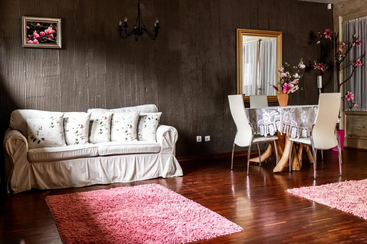Image 2 of Apartament Magnolia
