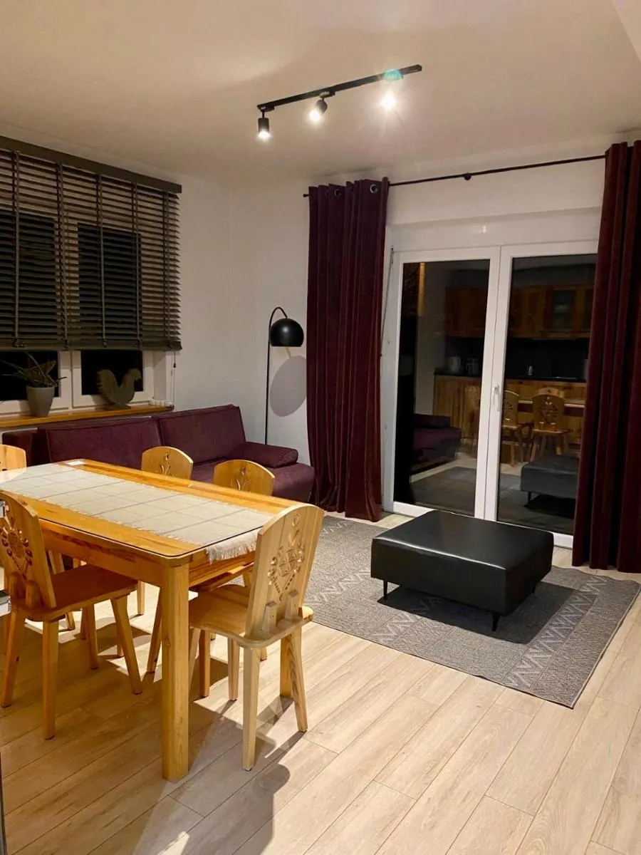 Image 6 of Apartament Zakopane Willa Hrube parter z tarasem i kominkiem
