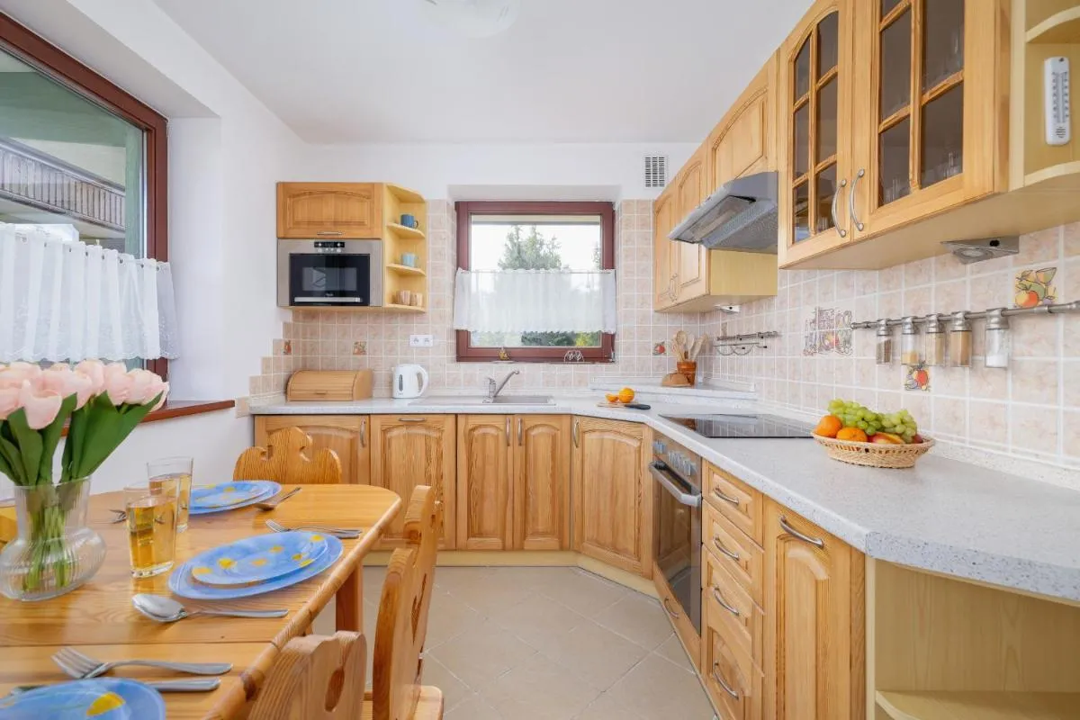 Image 4 of Apartament z Widokiem na Góry Balkon i Parking by Noclegi Renters
