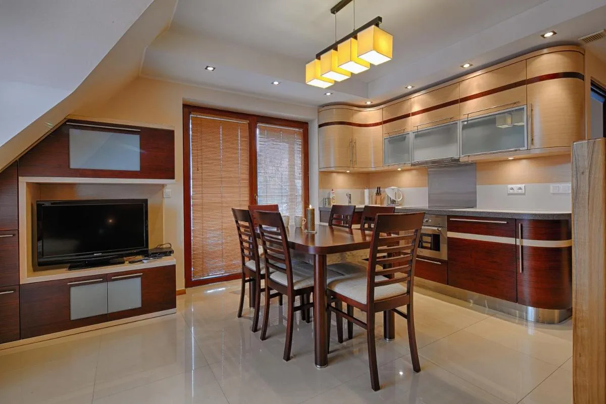 Image 6 of Bursztyn Apartamenty Mozaika dwupoziomowy z kominkiem
