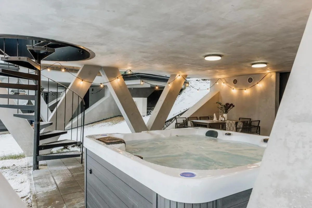 Image 7 of Crystal Pine Spa Villas – LoftAffair Collection