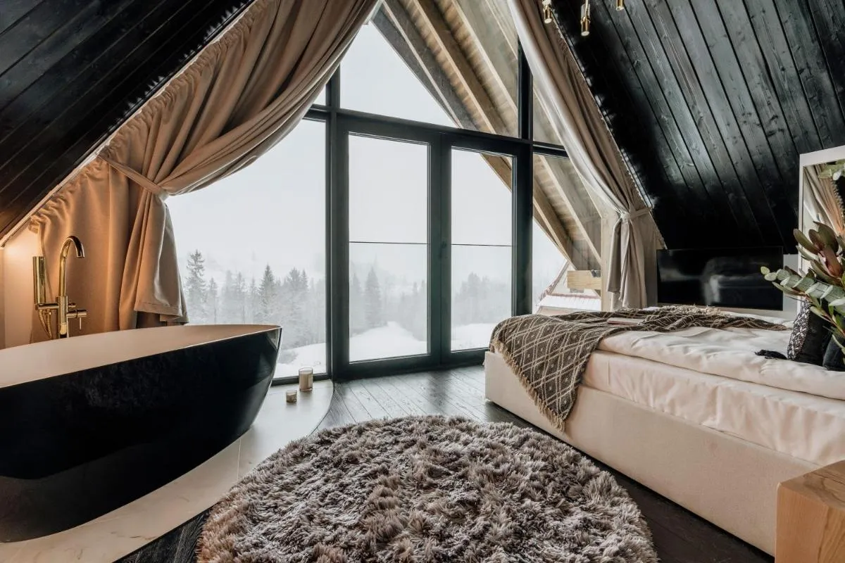Image 6 of Crystal Pine Spa Villas – LoftAffair Collection