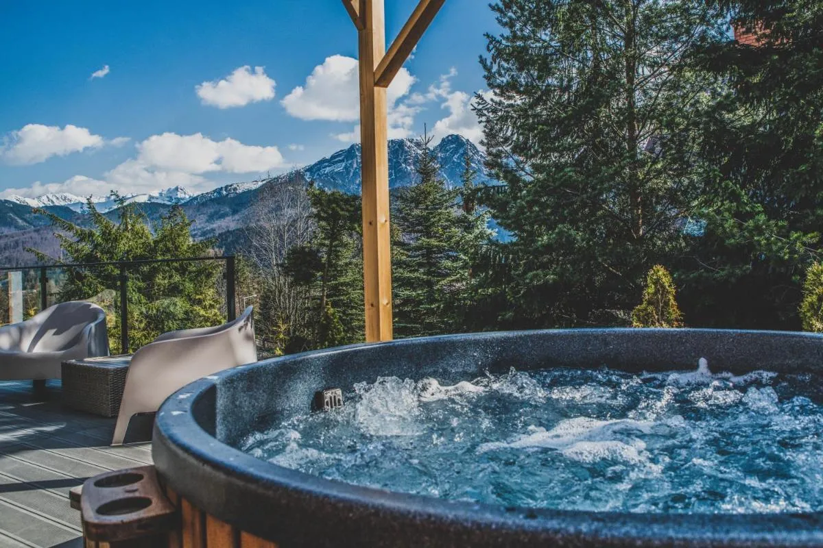 Image 5 of Czarne Wierchy jacuzzi – Luxury Chalets Kościelisko