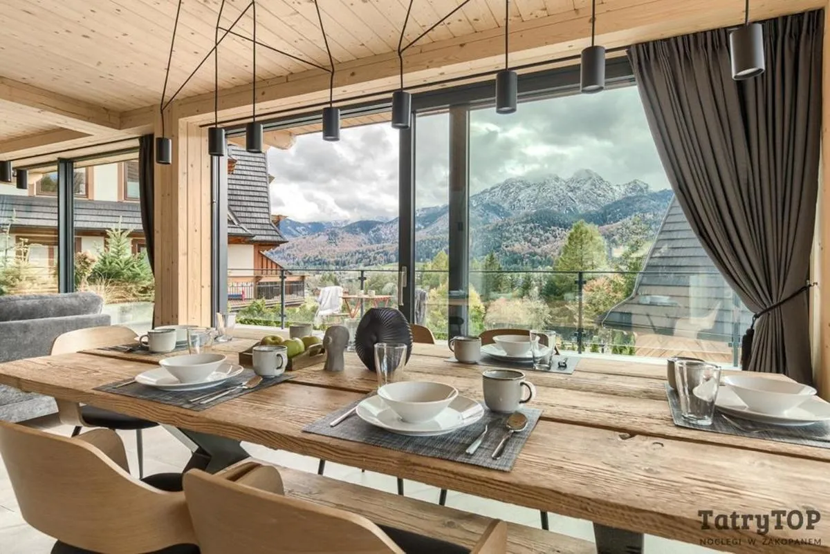 Image 2 of Czarne Wierchy jacuzzi – Luxury Chalets Kościelisko