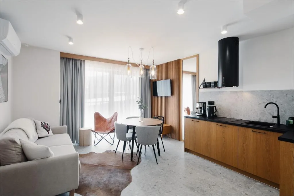 Image 1 of Dione & Dia Apartamenty Księżycowe SPA