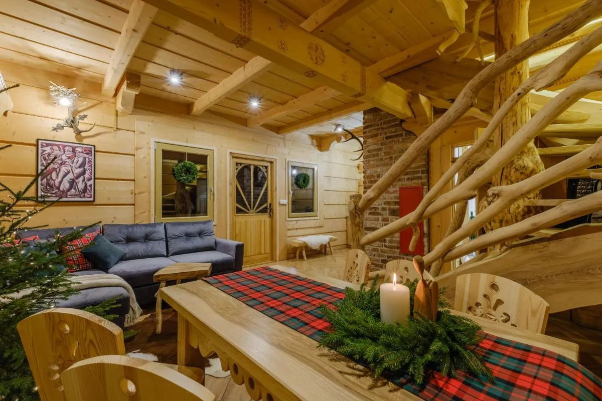 Image 3 of Domek Na Przełęczy wood house & mountain view