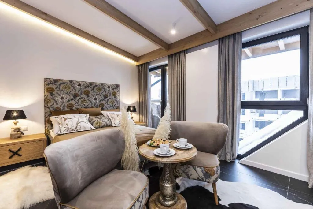 Image 1 of FamixDom Apartamenty Modrzejewska Centrum Zakopane