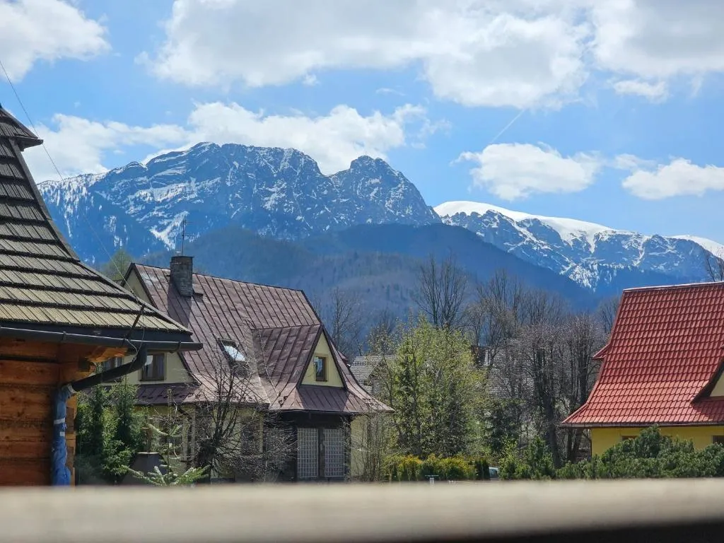 Image 1 of Giewont View Apartamenty Butikowe & Sauna – Grunwaldzka Krupówki Centrum Zakopane by RentiloPL