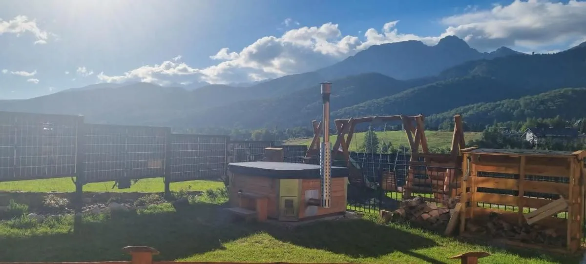 Image 3 of Good Morning Giewont & JACUZZI