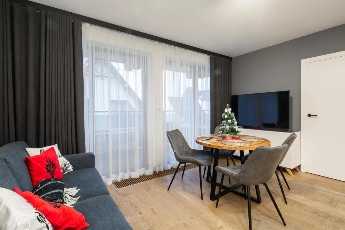 Image 7 of GórSKI Przystanek Apartament Satoła 1