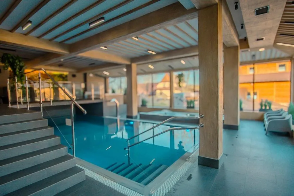 Image 1 of Helan Family & SPA
