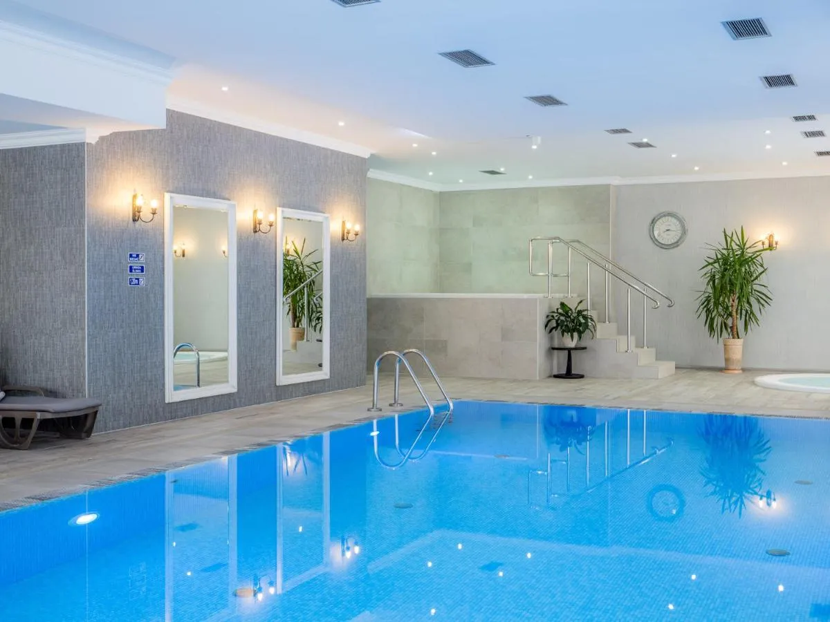 Image 2 of Hotel Paryski Art & Business Zakopane – Basen Jacuzzi Sauna Małpi Gaj