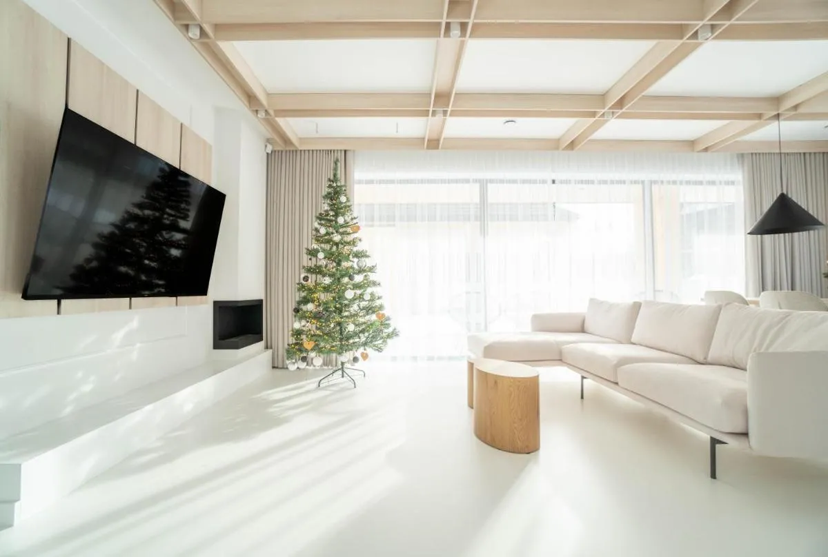 Image 3 of House Prestige Wood