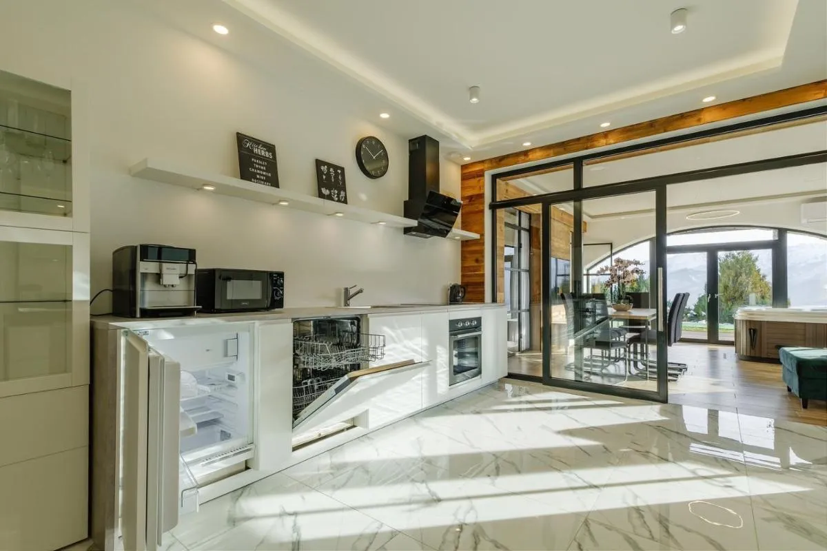 Image 7 of Mountain Base – Apartamenty Widokowe Jacuzzi