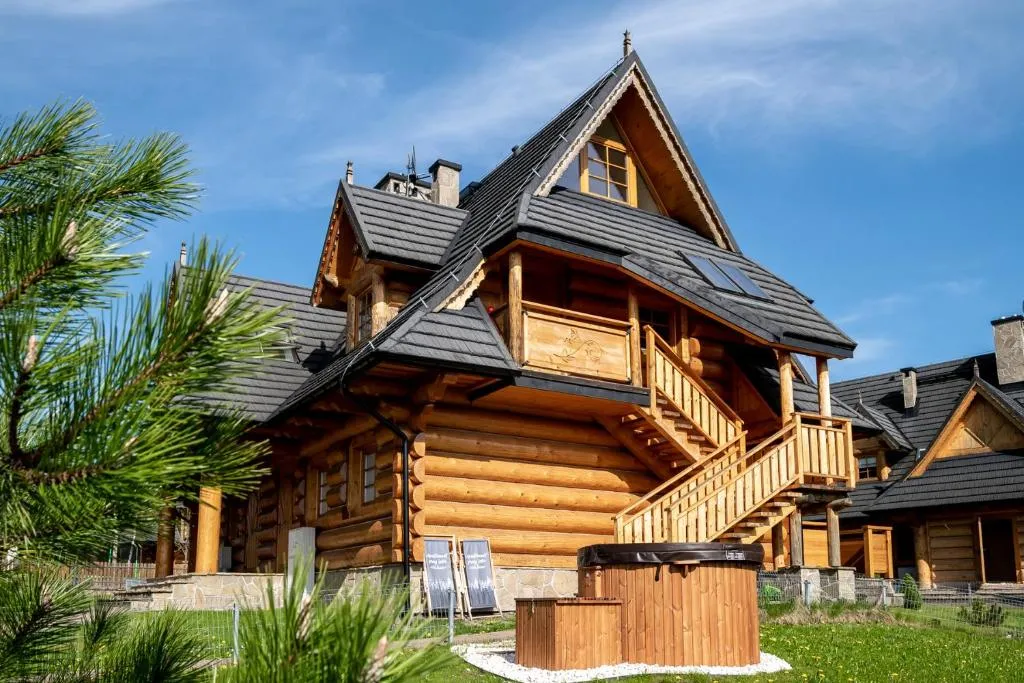 Image 1 of Mountain Base – Dwupoziomowy apartament “Przy lesie II” z prywatnym jacuzzi w Kościelisku