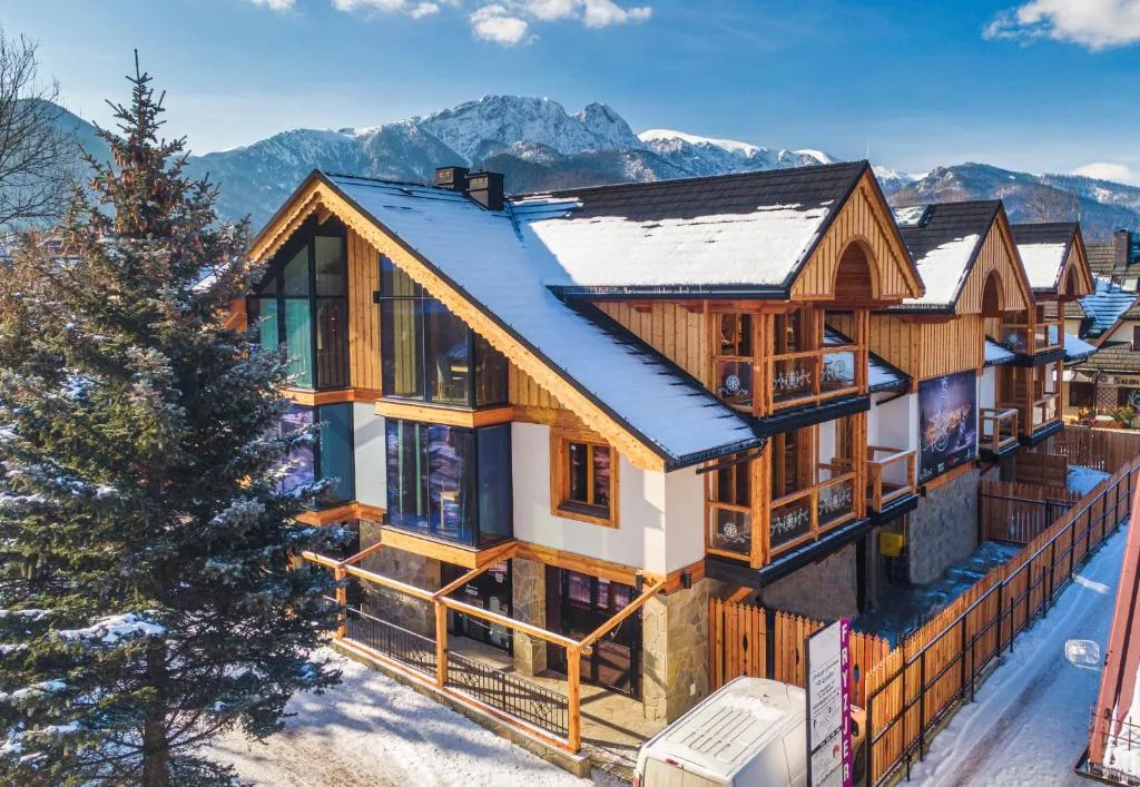 Image 1 of Mountain Shelter Apartments