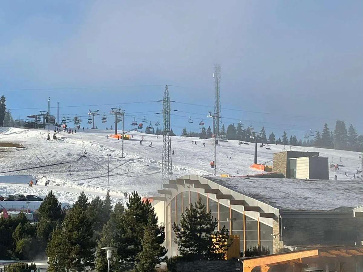 Image 6 of ROYAL HILL II