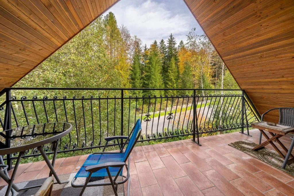 Image 1 of RentPlanet – Gorące Źródła