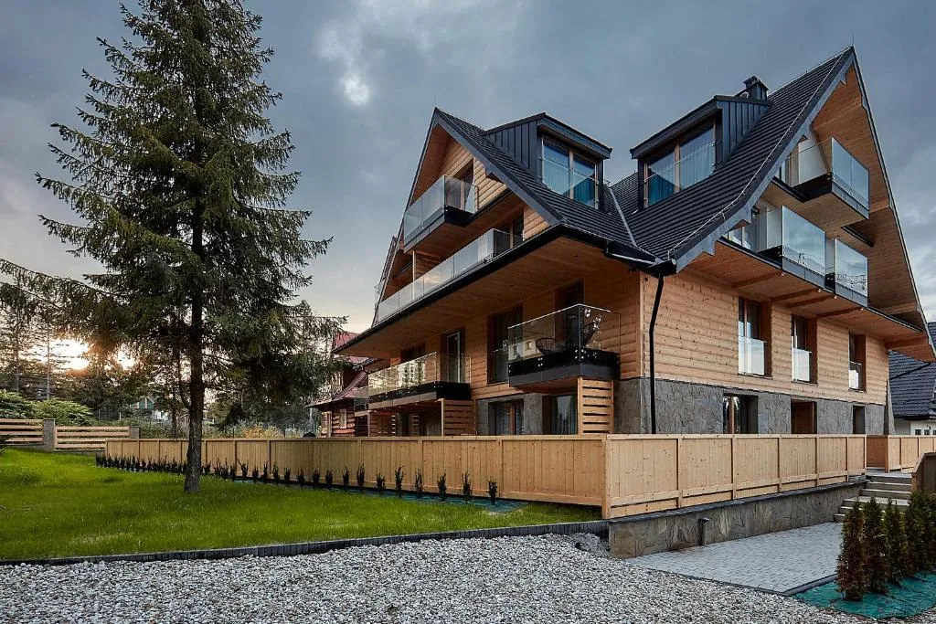 Image 1 of Tatra Square Apartments