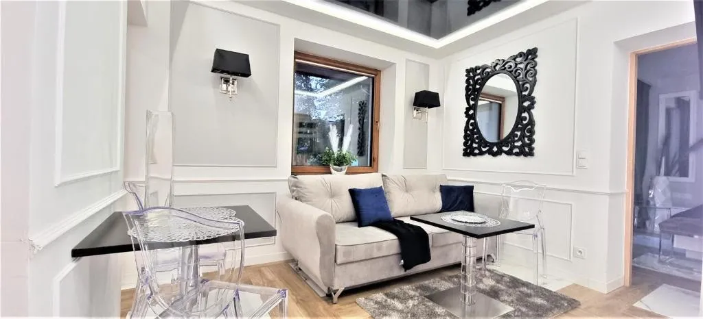 Image 1 of VIP APARTAMENTY Chałubińskiego APART