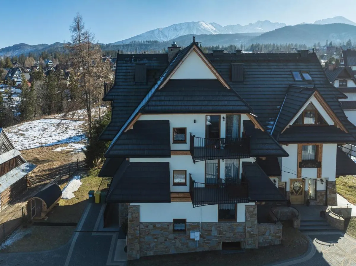 Image 3 of Villa Taternik by Golden Villas