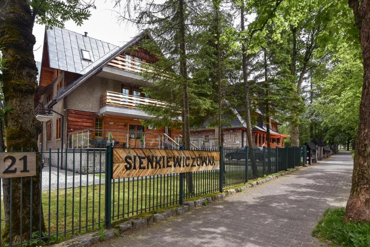 Image 3 of Willa Sienkiewiczówka