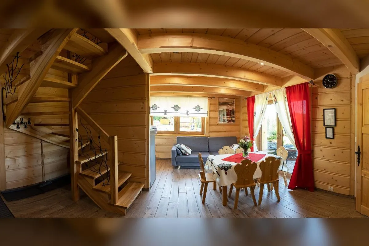 Image 5 of Witowiańskie Domki z kominkiem, jacuzzi i sauną