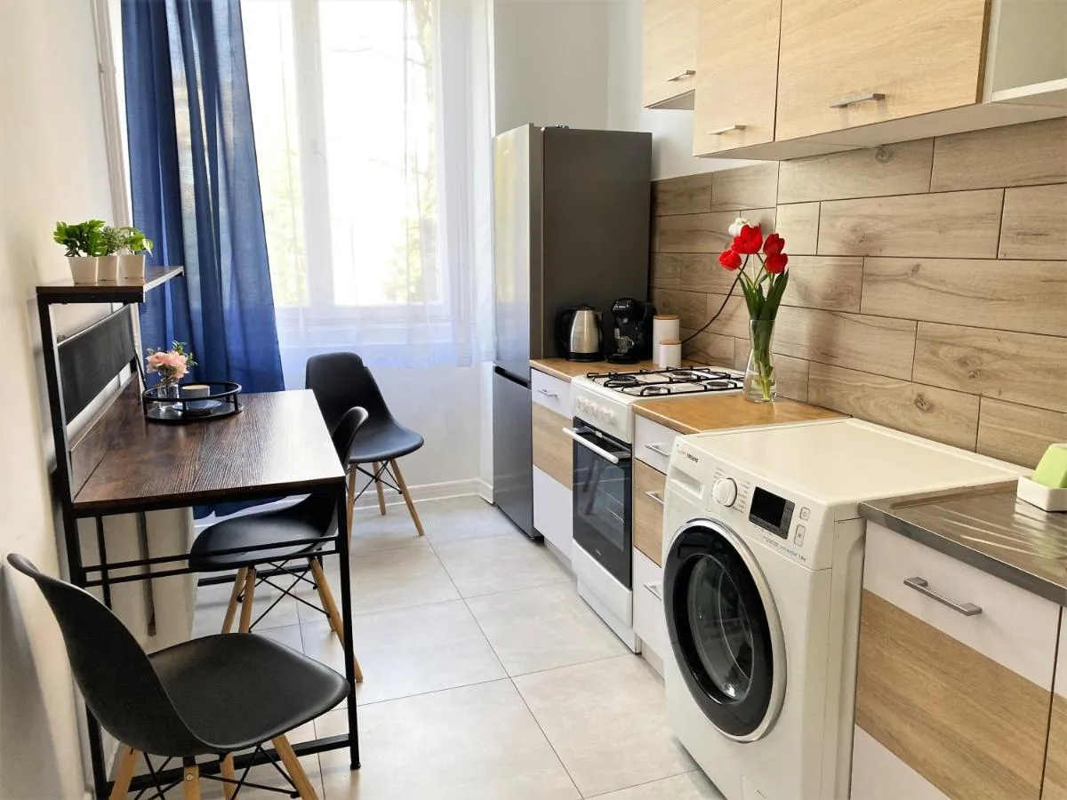 Image 3 of Apartament Midnight Blue