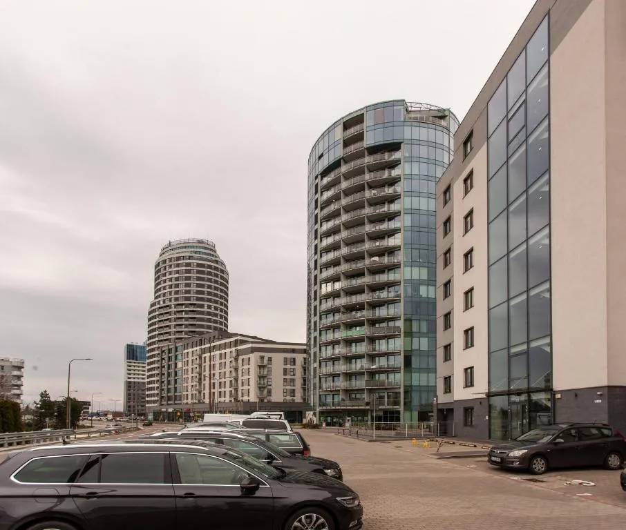 Image 1 of Apartament Royal Capital Towers Klimatyzacja & Prywatny Parking & Bezkontaktowe Zameldowanie & Balkon
