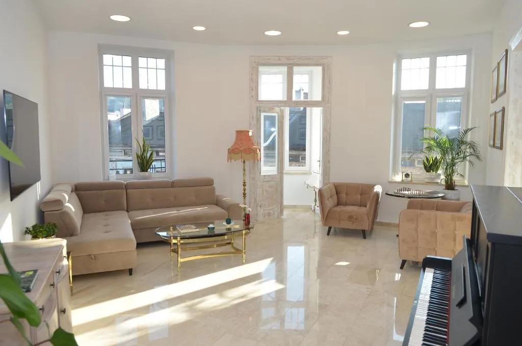 Image 1 of Apartament Secesja