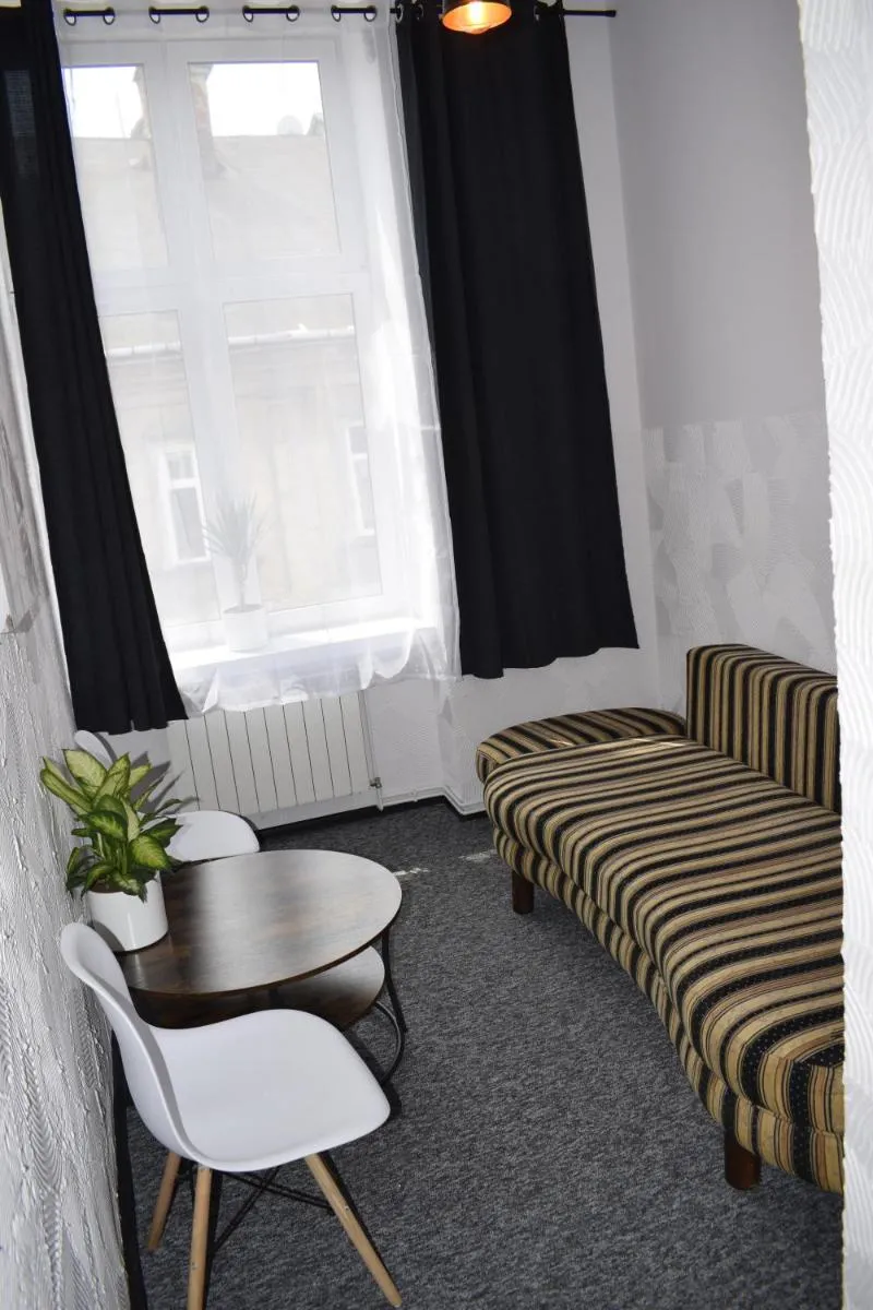 Image 2 of Apartament X