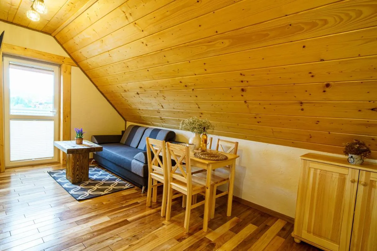 Image 3 of Apartament z widokiem na Jezioro Solińskie – Zawóz