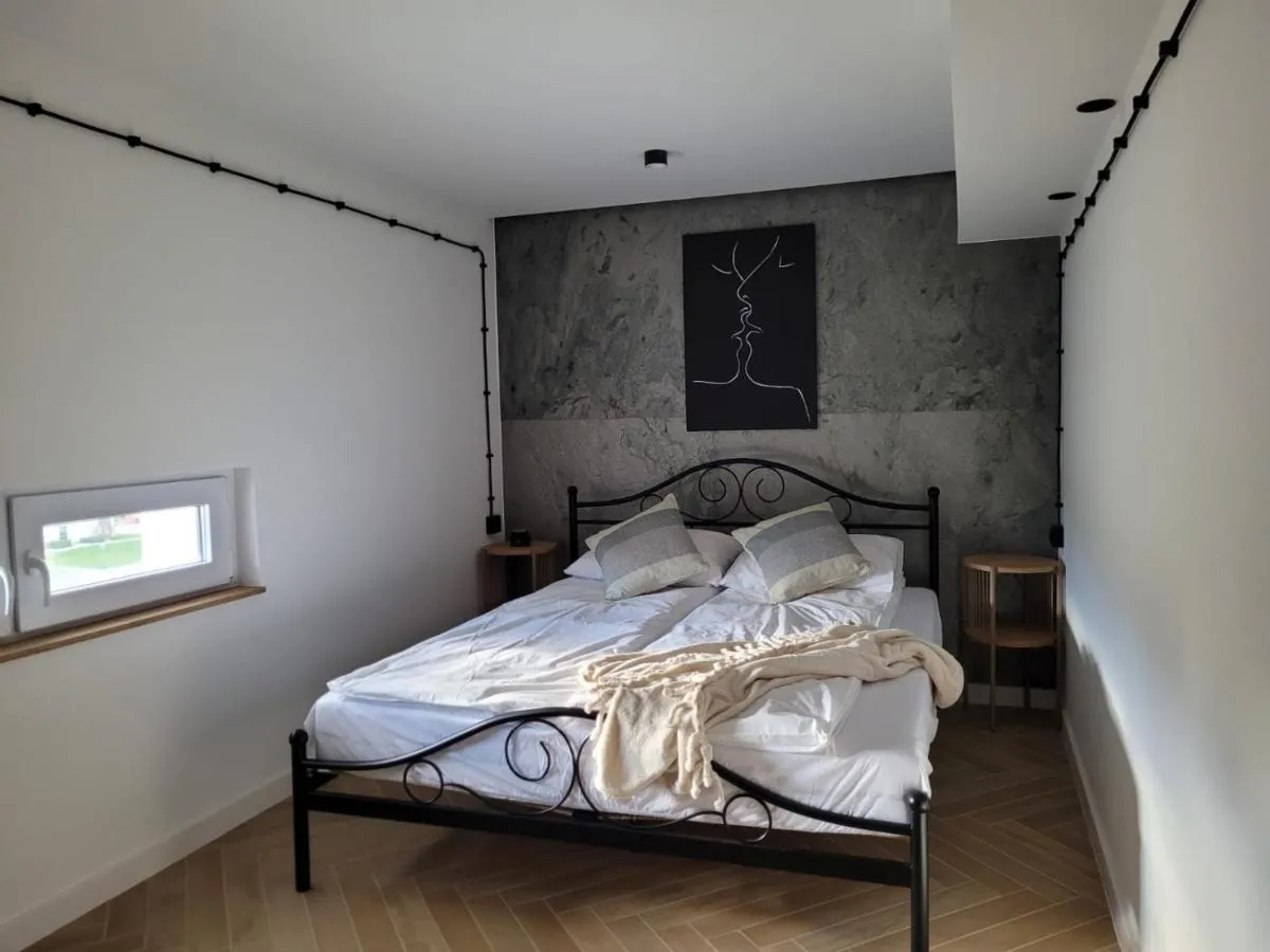 Image 6 of Axo-Hostel 15